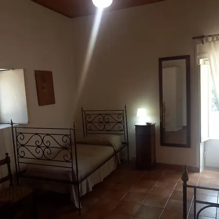 Masseria La Pergola * Paterno (Sicily)